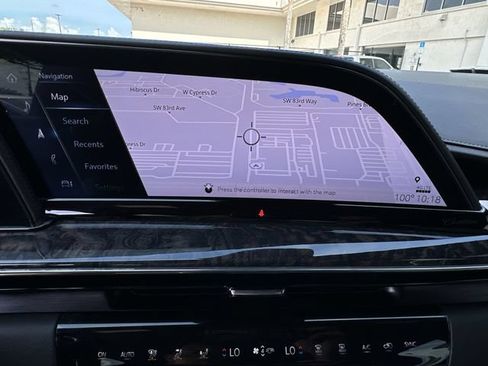 Certified 2021 Cadillac Escalade Premium Luxury RWD image 26
