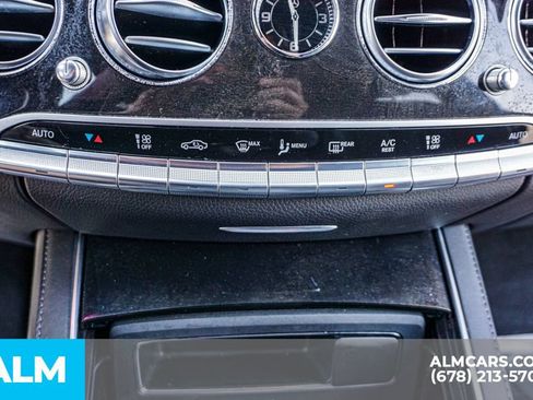 Used 2020 Mercedes-Benz S 560 Sedan w/ AMG Line Exterior image 43