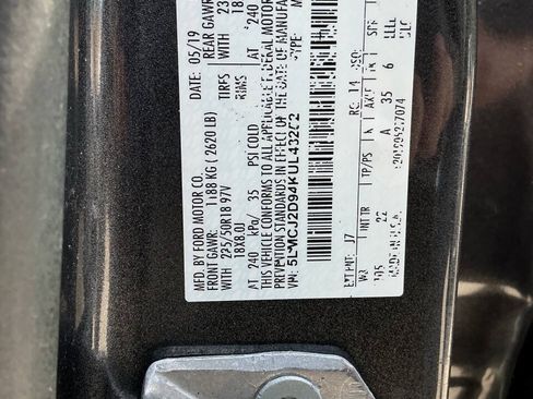 Used 2019 Lincoln MKC Select w/ Select Plus Package AWD/4WD image 43