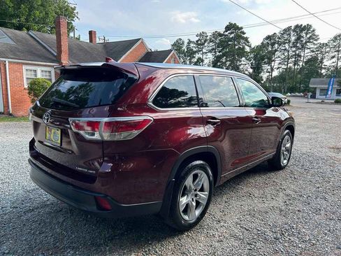 Used 2015 Toyota Highlander Limited AWD/4WD image 4