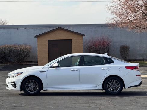 Used 2020 Kia Optima LX image 8