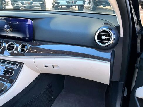 Used 2020 Mercedes-Benz E 350 E 350 image 17
