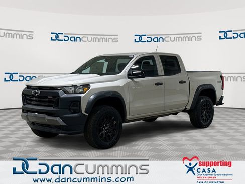 New 2026 Chevrolet Colorado Trail Boss AWD/4WD image 1