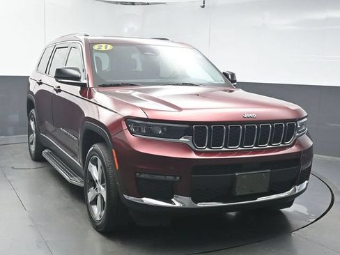 Used 2021 Jeep Grand Cherokee L Limited AWD/4WD image 2