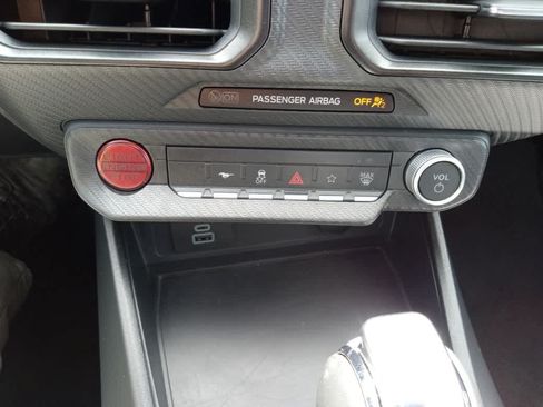 Used 2024 Ford Mustang GT RWD image 19