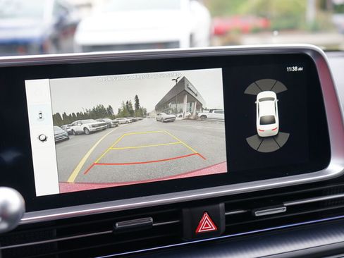 Used 2025 Hyundai Ioniq 6 SEL image 21