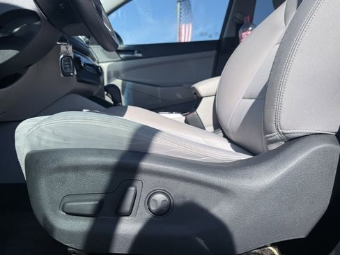 Used 2018 Hyundai Tucson SEL image 10