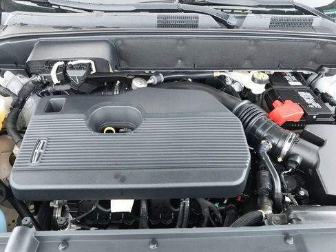 Used 2021 Lincoln Nautilus Reserve image 25