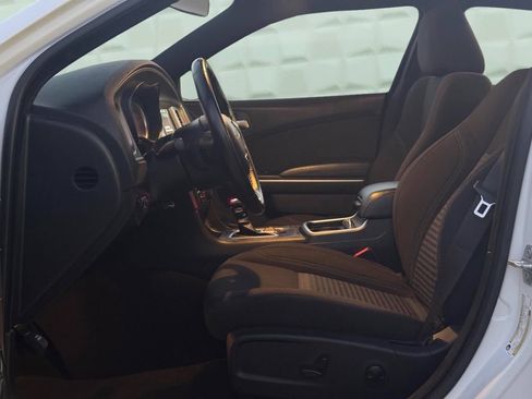 Used 2023 Dodge Charger SXT image 11