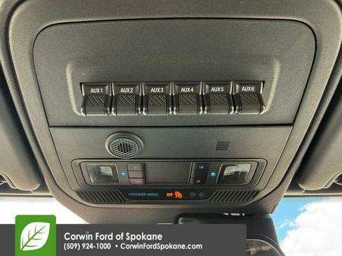 Used 2023 Ford Bronco Black Diamond w/ Sasquatch Package AWD/4WD image 32