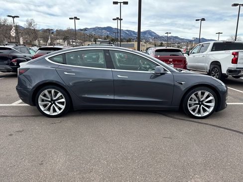 Used 2019 Tesla Model 3 Long Range image 15