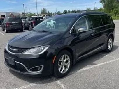 Used 2020 Chrysler Pacifica Limited