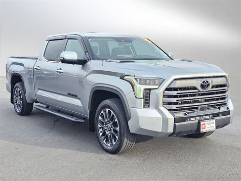 Used 2023 Toyota Tundra Limited image 7