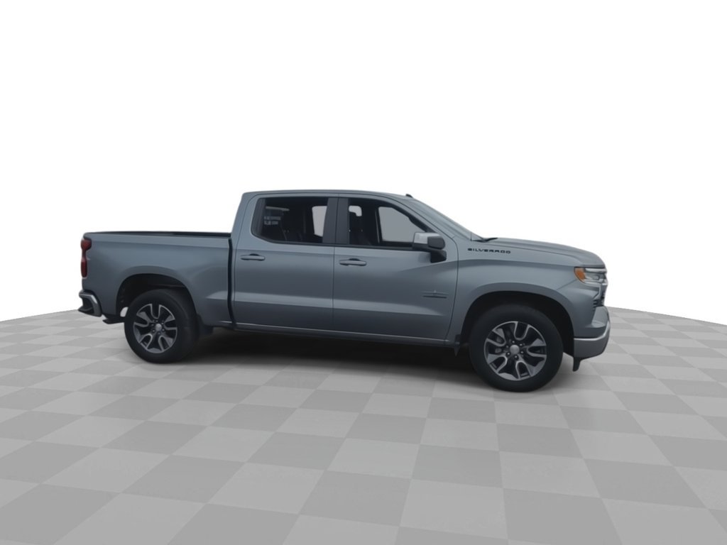 Certified 2023 Chevrolet Silverado 1500 LT w/ LPO, Dark Essentials Package RWD image 9