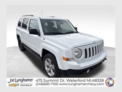 Used 2016 Jeep Patriot Latitude image 1