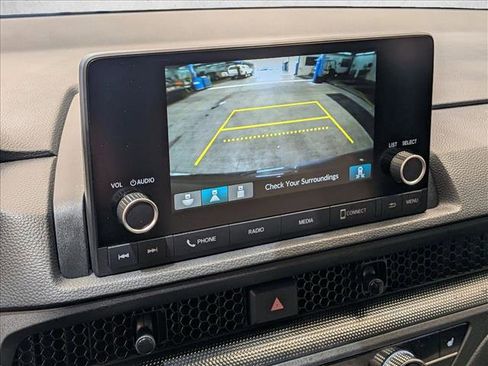 Used 2025 Honda CR-V EX image 18