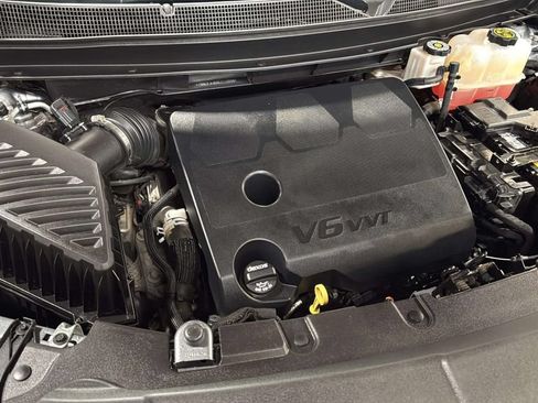 Used 2021 Chevrolet Traverse RS w/ LPO, Floor Liner Package AWD/4WD image 37