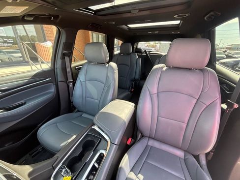 Used 2024 Buick Enclave Premium w/ Experience Buick Package FWD image 24
