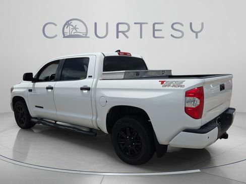 Used 2021 Toyota Tundra SR5 RWD image 3