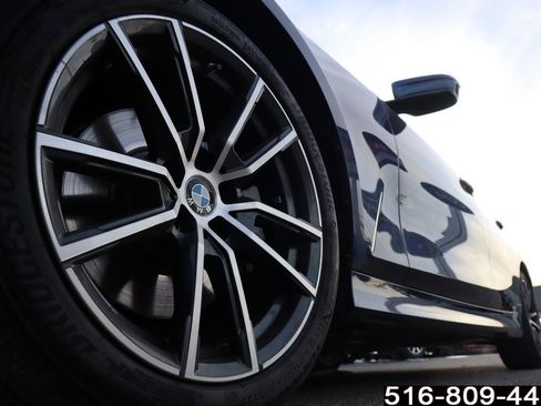 Used 2020 BMW 330i xDrive 330i xDrive w/ Driving Assistance Package image 12