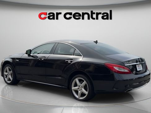 Used 2016 Mercedes-Benz CLS 550 4MATIC image 3