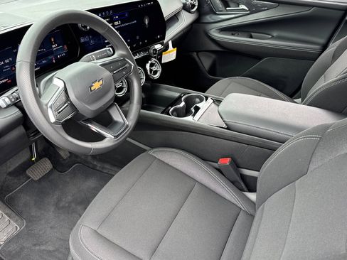 Used 2026 Chevrolet Blazer EV LT image 11