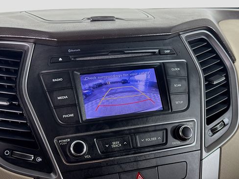 Used 2018 Hyundai Santa Fe Sport image 19