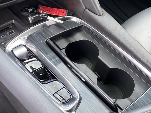 Used 2023 Buick Enclave Essence w/ LPO, Floor Liner Package FWD image 27