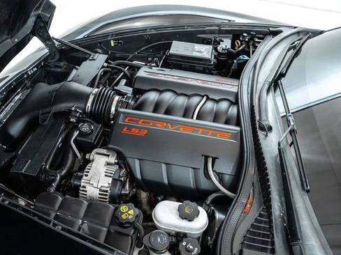 Used 2013 Chevrolet Corvette Grand Sport RWD image 24