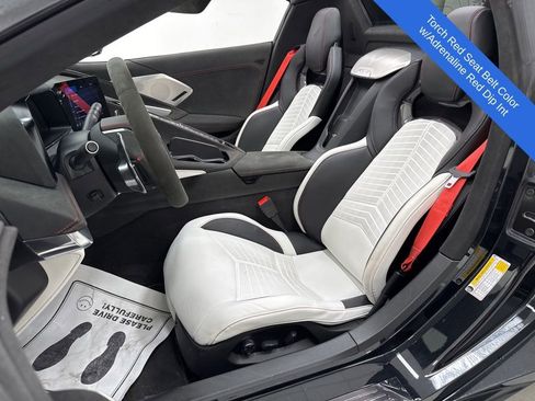 Used 2023 Chevrolet Corvette Stingray Premium Conv w/ Z51 Performance Package image 15