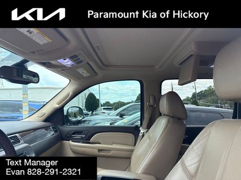Used 2008 GMC Yukon XL Denali AWD/4WD image 5