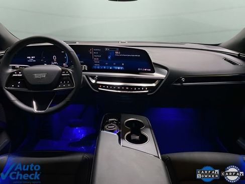 Used 2024 Cadillac Lyriq Luxury image 11