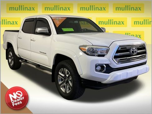 Used 2016 Toyota Tacoma Limited w/ Towing Package image 1