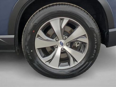 Certified 2025 Subaru Ascent Premium image 28