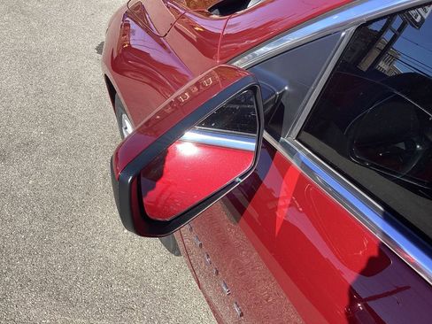 Used 2020 Chevrolet Malibu LT image 29