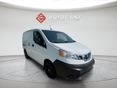 Used 2020 Nissan NV200 S FWD image 5