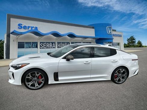 Used 2021 Kia Stinger GT1 AWD/4WD image 1