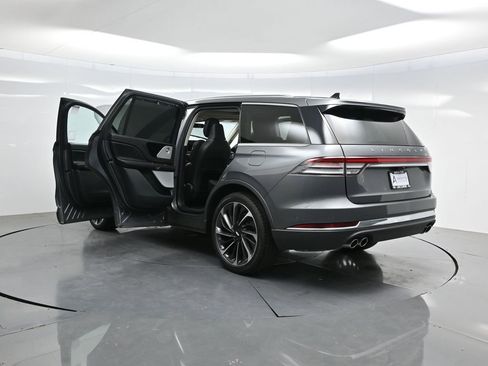 Used 2023 Lincoln Aviator Reserve w/ Equipment Group 201A AWD/4WD image 42