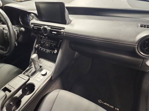 Used 2023 Lexus IS 300 w/ Comfort Package RWD image 26
