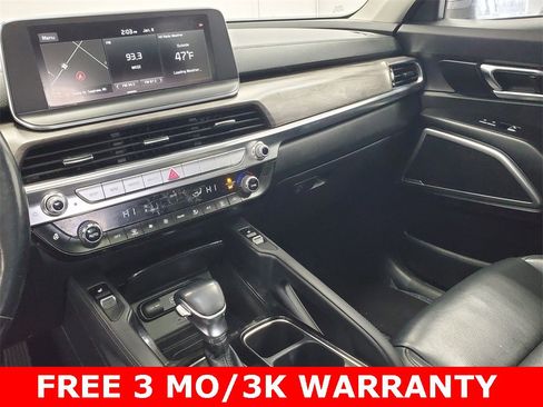 Used 2020 Kia Telluride EX image 17