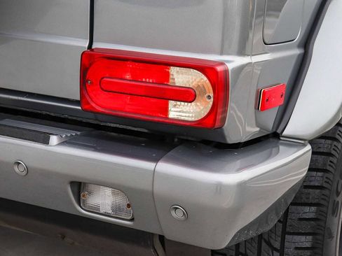 Used 2016 Mercedes-Benz G 550 image 10