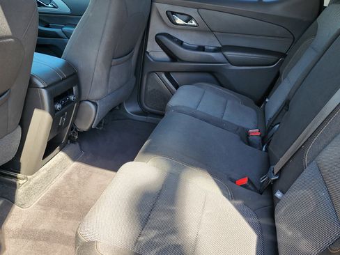Used 2019 Chevrolet Traverse LS FWD image 8