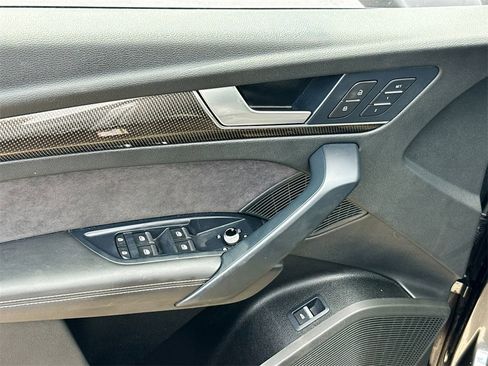 Used 2023 Audi SQ5 Premium Plus image 18