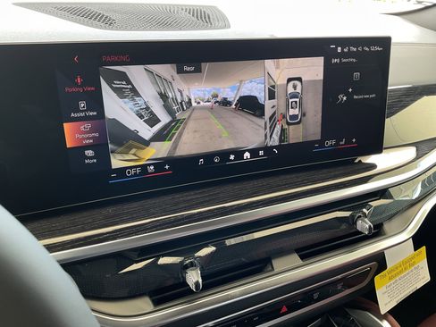 New 2027 BMW X6 xDrive40i AWD/4WD image 16