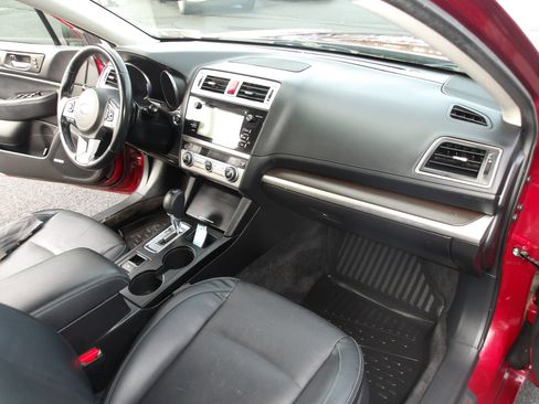Used 2015 Subaru Legacy 2.5i Limited image 12