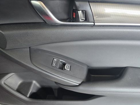 Used 2021 Honda Accord Sport image 15