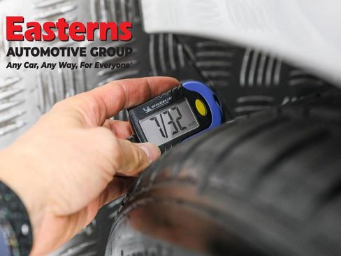 Used 2020 Chevrolet Malibu LT image 27