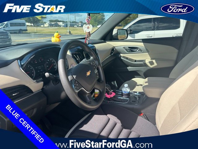 Used 2023 Chevrolet Traverse LS w/ Safety Package FWD image 9