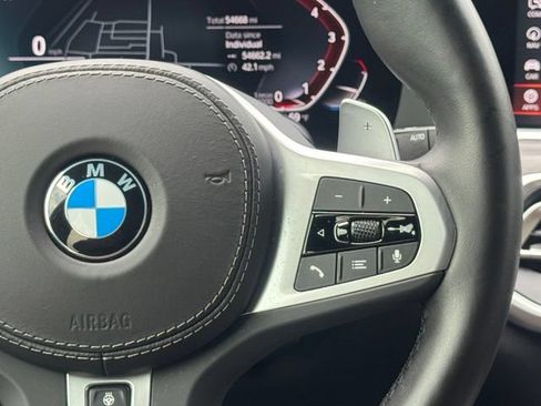 Used 2022 BMW X7 xDrive40i w/ M Sport Package AWD/4WD image 22