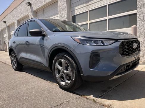 Used 2026 Ford Escape ST-Line AWD/4WD image 10